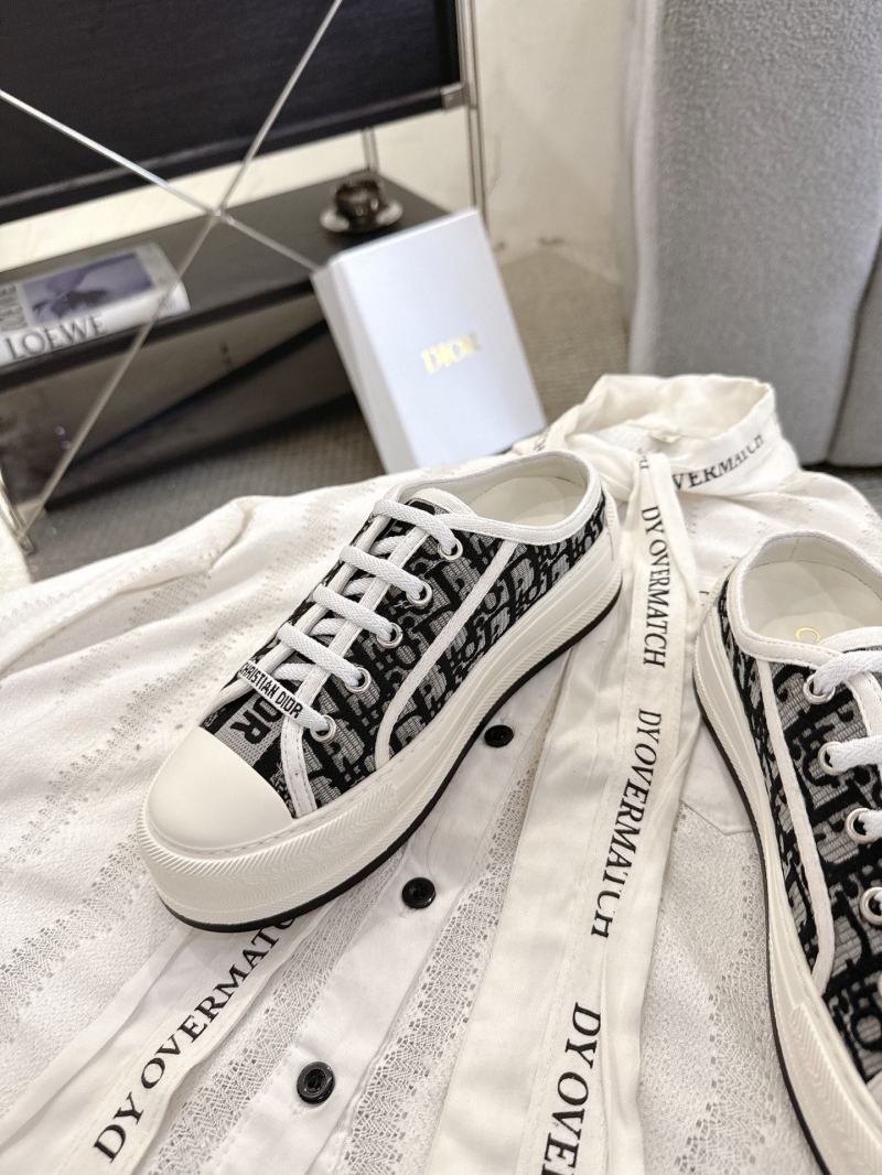 chr1st1an D10r sneakers